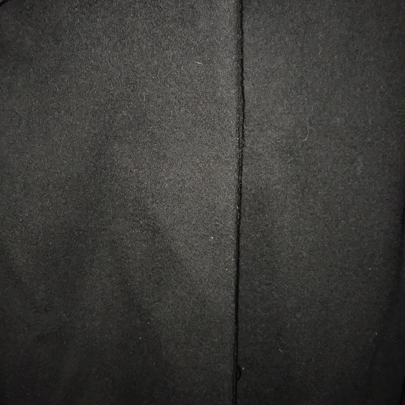FORECASTER®️LONG WOOL TRENCH COAT needs to be dry cleaned - Picture 3 of 8